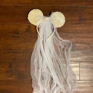 3/$25 Bride Minnie Mouse Ears